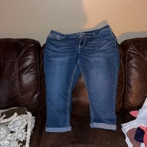 Love Indigo jean capris. Size 18W.
